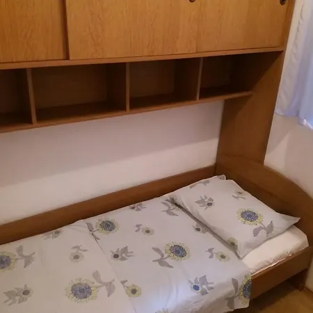 Apartments With Wifi Sutivan, Brac - 750 Apartment