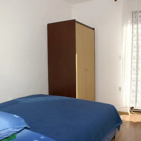 Apartments With Wifi Sutivan, Brac - 750 Apartment