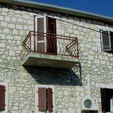 Apartments With Wifi Sutivan, Brac - 750 Apartment *